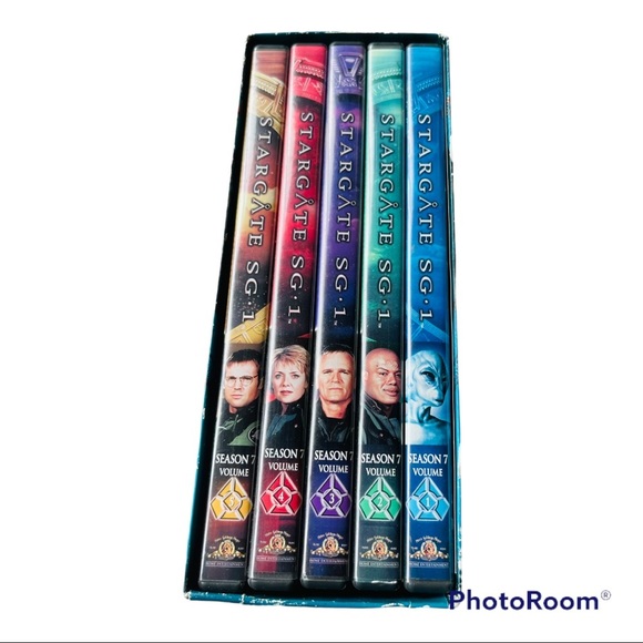 Stargate SG-1: The Complete Seventh Season 5 Discs Movie - Picture 2 of 10